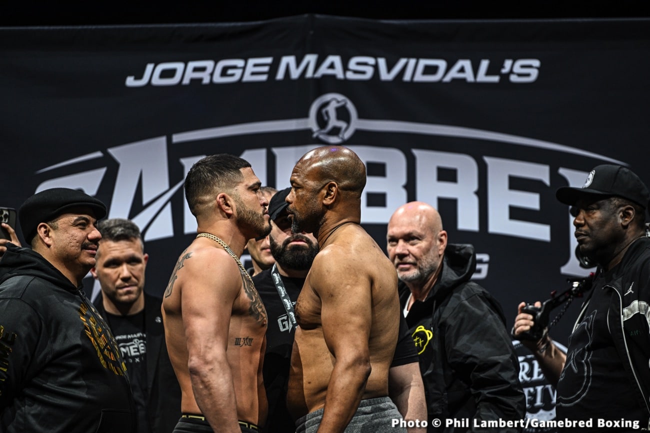 What Time Is Roy Jones Jr. vs Anthony Pettis Tonight?