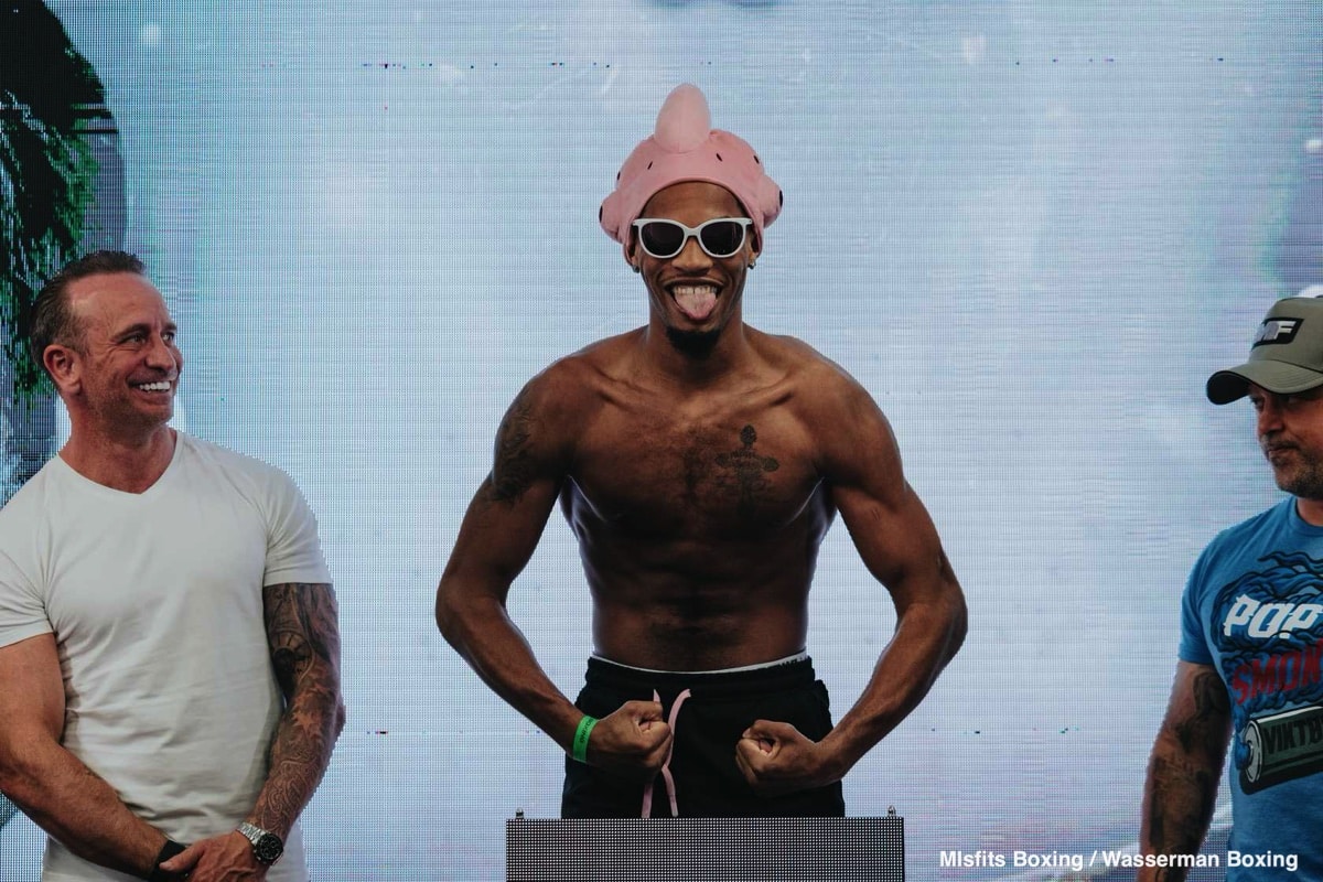 Till aims to destroy again as Stewart stumbles into Misfits boxing debut 3 Till aims to destroy again as Stewart stumbles into Misfits boxing debut